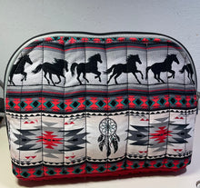 Load image into Gallery viewer, Large Quilted Pouch
