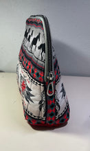 Load image into Gallery viewer, Large Quilted Pouch
