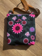 Load image into Gallery viewer, Crossbody
